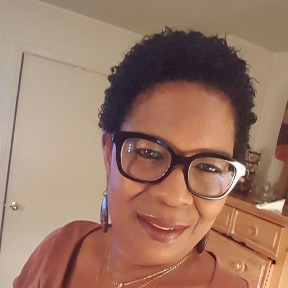 Meet your Posher, Cindy